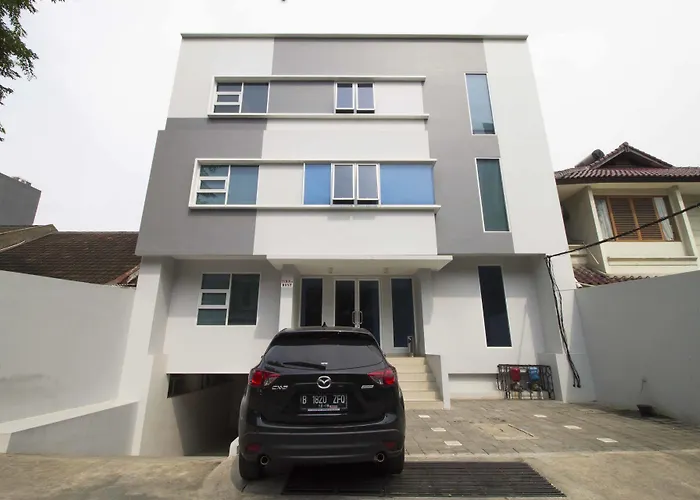 RedDoorz Plus @ Setiabudi Tengah Jakarta